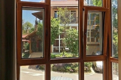 双鸭山哈尔滨铝包木厂家告诉你，铝包木门窗的选购常识