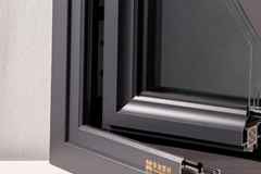 正确保养铝塑铝门窗的方式